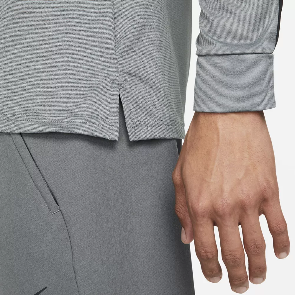 Men's Nike Pro Dri-FIT 1/4-Zip Hyper Dry Training Pullover 12 Men's Nike Pro Dri-FIT 1/4-Zip Hyper Dry Training Pullover - Image 10